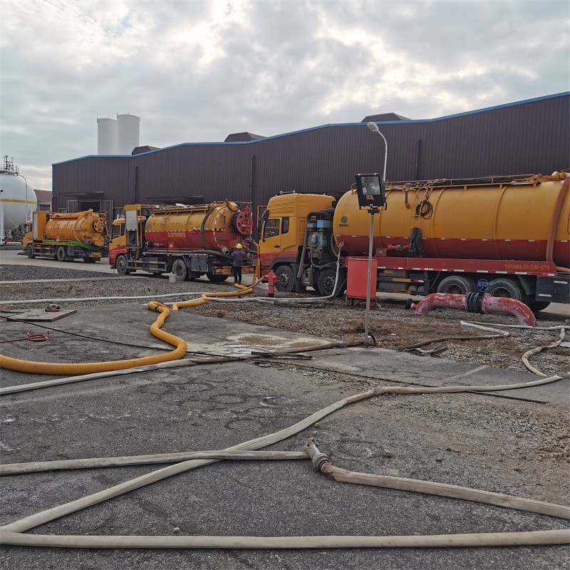 海原污水池清理