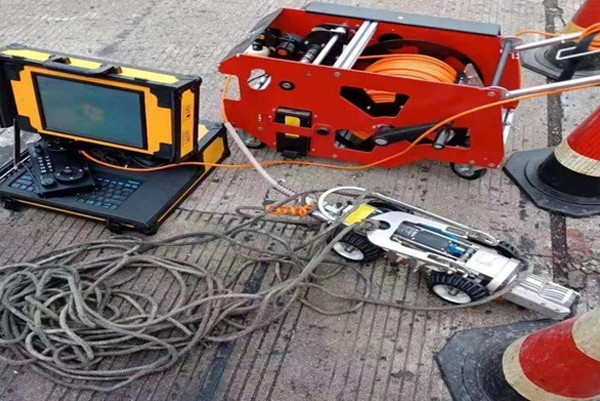 海原CCTV管道检测机器人